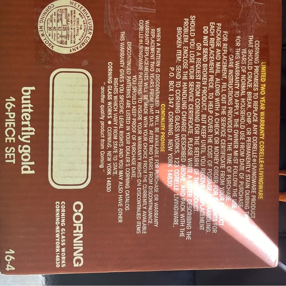 Corelle Butterfly Gold Dinner Set - Complete - Picture 4 of 7